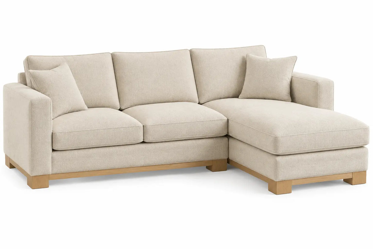 Sofá esquinero tapizado con patas elevadas, beige y marrón